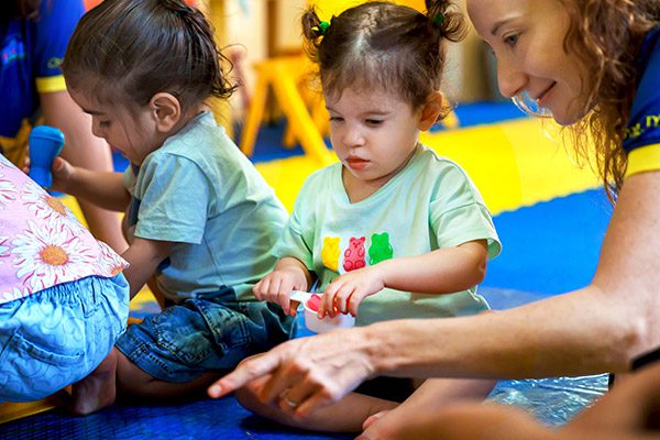 tour-1-children-learn-by-play-NES-specialist-teacher children learn by play NES specialist teacher