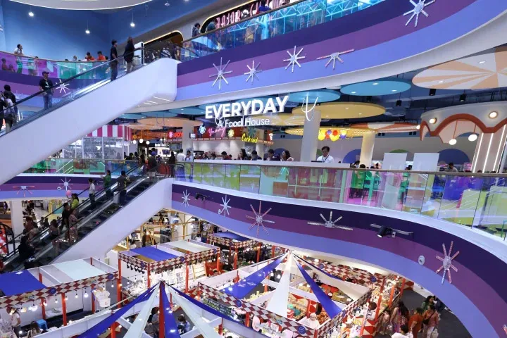 Inside Robinson Lifestyle Chalong Mall Inside Robinson Lifestyle Chalong Mall