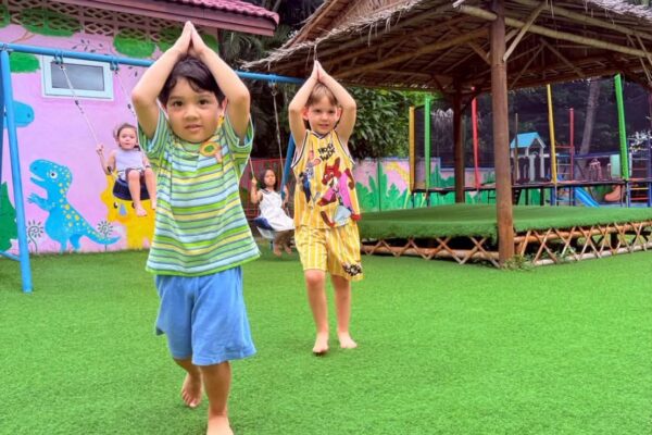 Kids exercise - Kindergarten Summer School