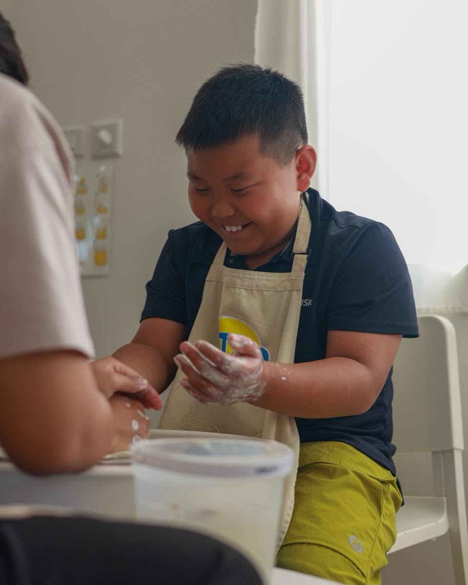 Lighthouse International School students clay pottery for summer camp 2 Lighthouse International School students clay pottery for summer camp 2