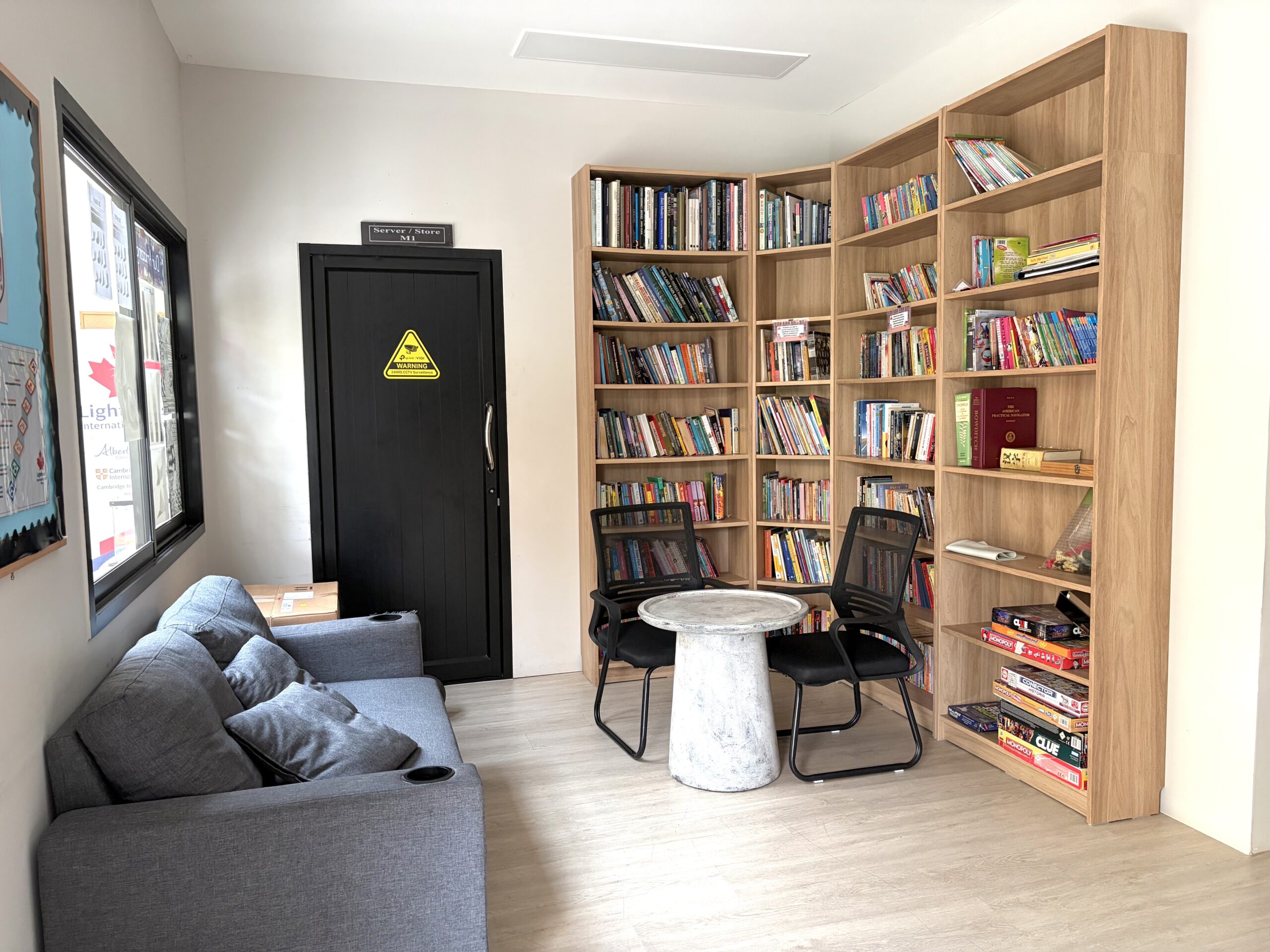 Waiting room with books at Lighthouse International School Rawai Waiting room with books at Lighthouse International School Rawai